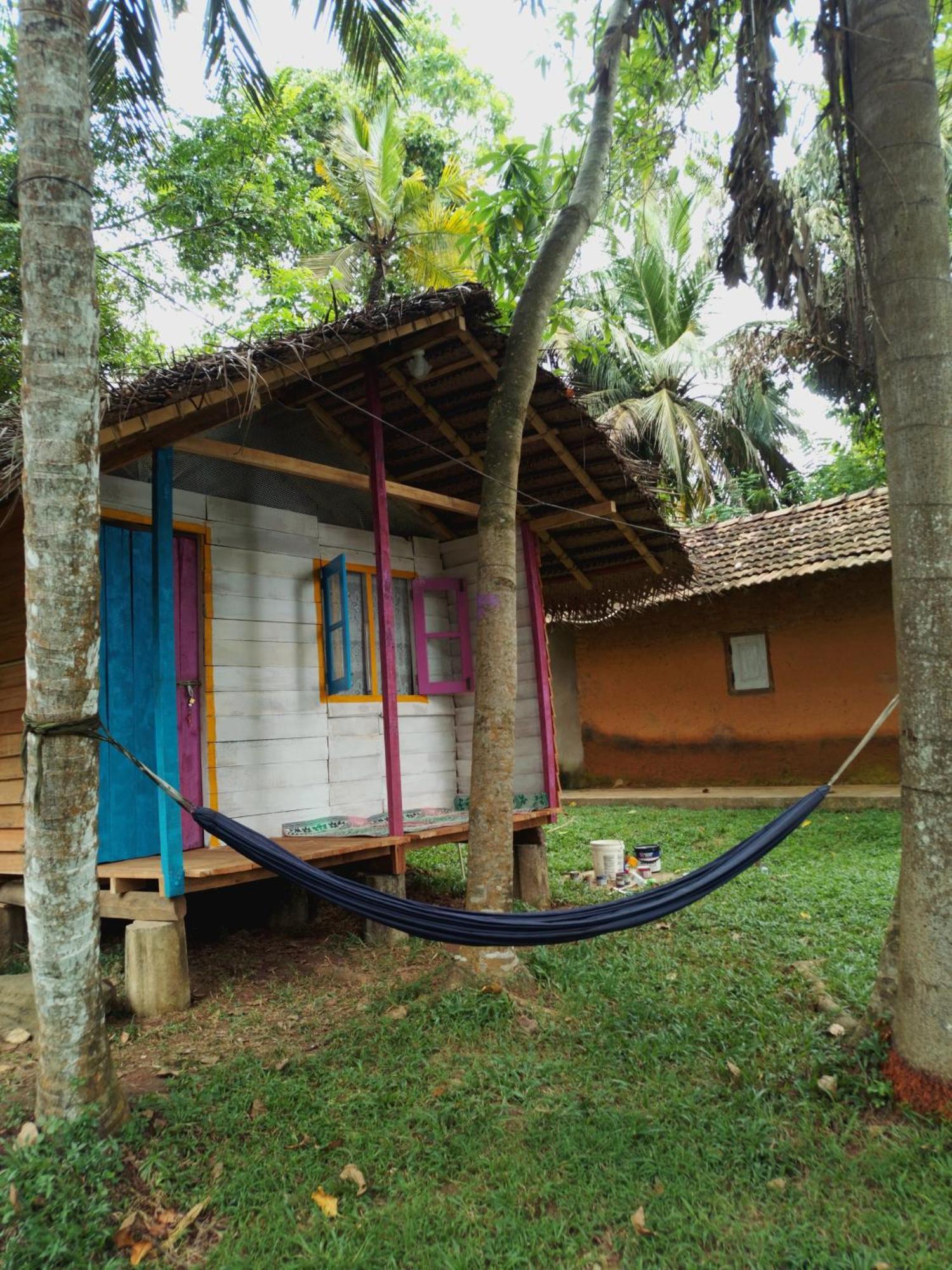 Hidden Well Hiriketiya Hostel Dickwella Exterior photo