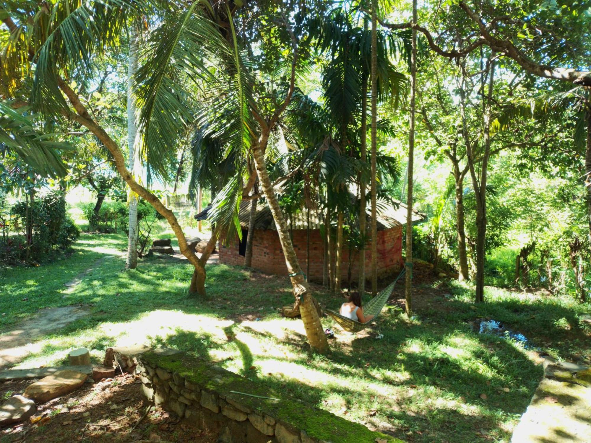 Hidden Well Hiriketiya Hostel Dickwella Exterior photo