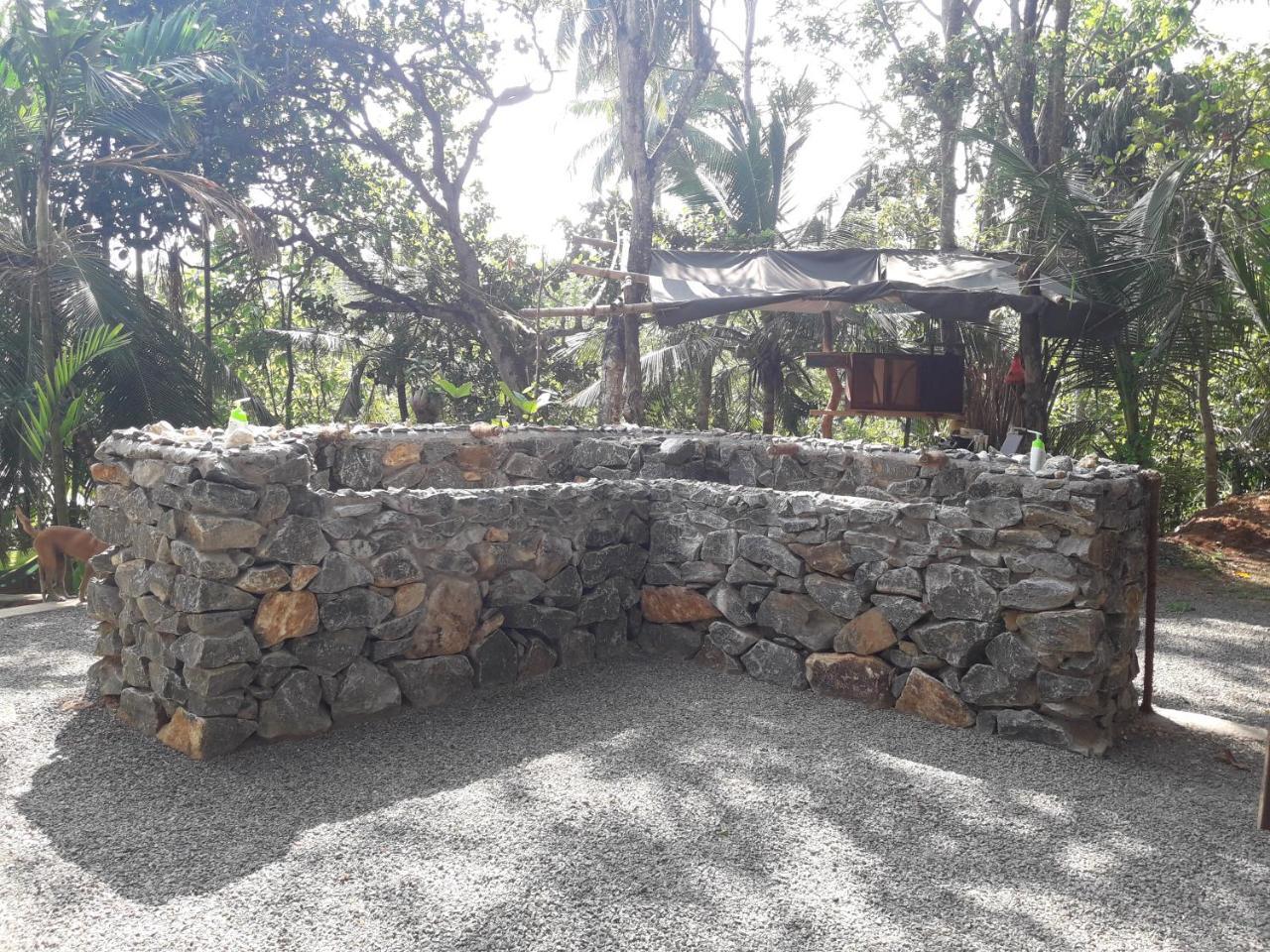 Hidden Well Hiriketiya Hostel Dickwella Exterior photo